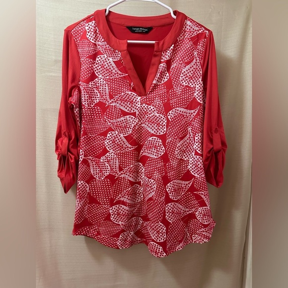 Tango Mango Tops - ⚫️ BOGO Tango Mango Red Abstract Leaf Print Tunic Blouse Medium